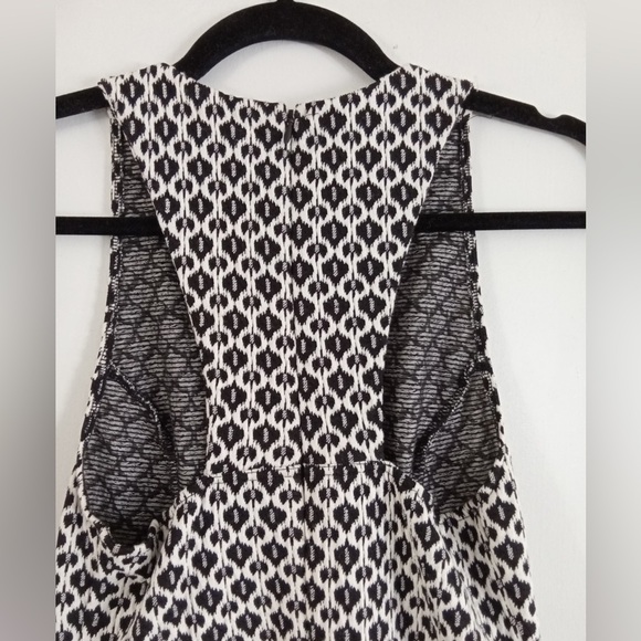 ✨ AQUA by Bloomingdales knit fit & flare dress NWOT - Picture 3 of 6